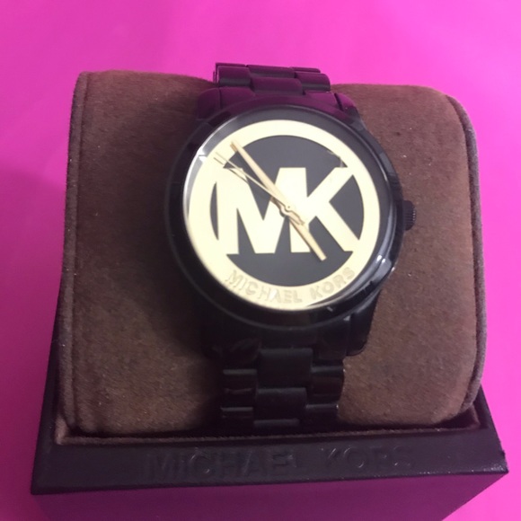 Authentic Micheal Kors Mini Runaway Watch - Picture 1 of 2